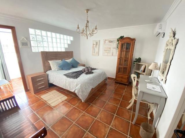 The Orquids Nerja - Bluewater Villas Екстериор снимка